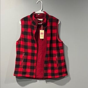 ENTRO Red and Black Plaid Women's Vest